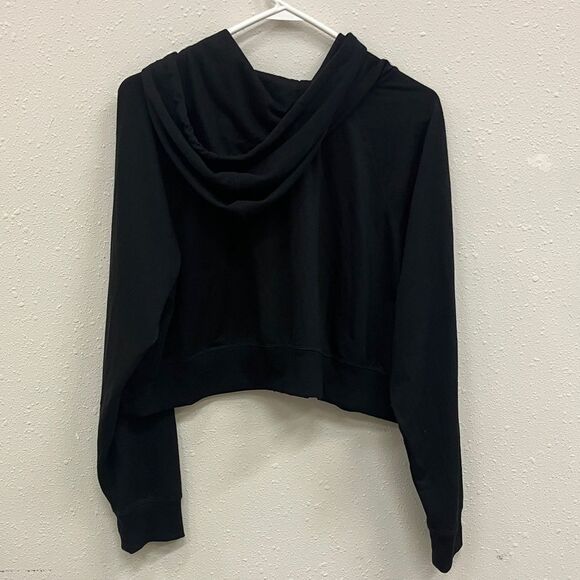 Torrid black Zip-Up Cropped Hoodie size 2 (2X) #32 - Picture 4 of 6